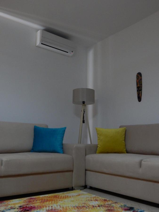 פוגרדץ Small Hotel Ora מראה חיצוני תמונה