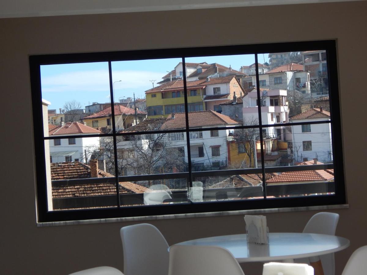פוגרדץ Small Hotel Ora מראה חיצוני תמונה