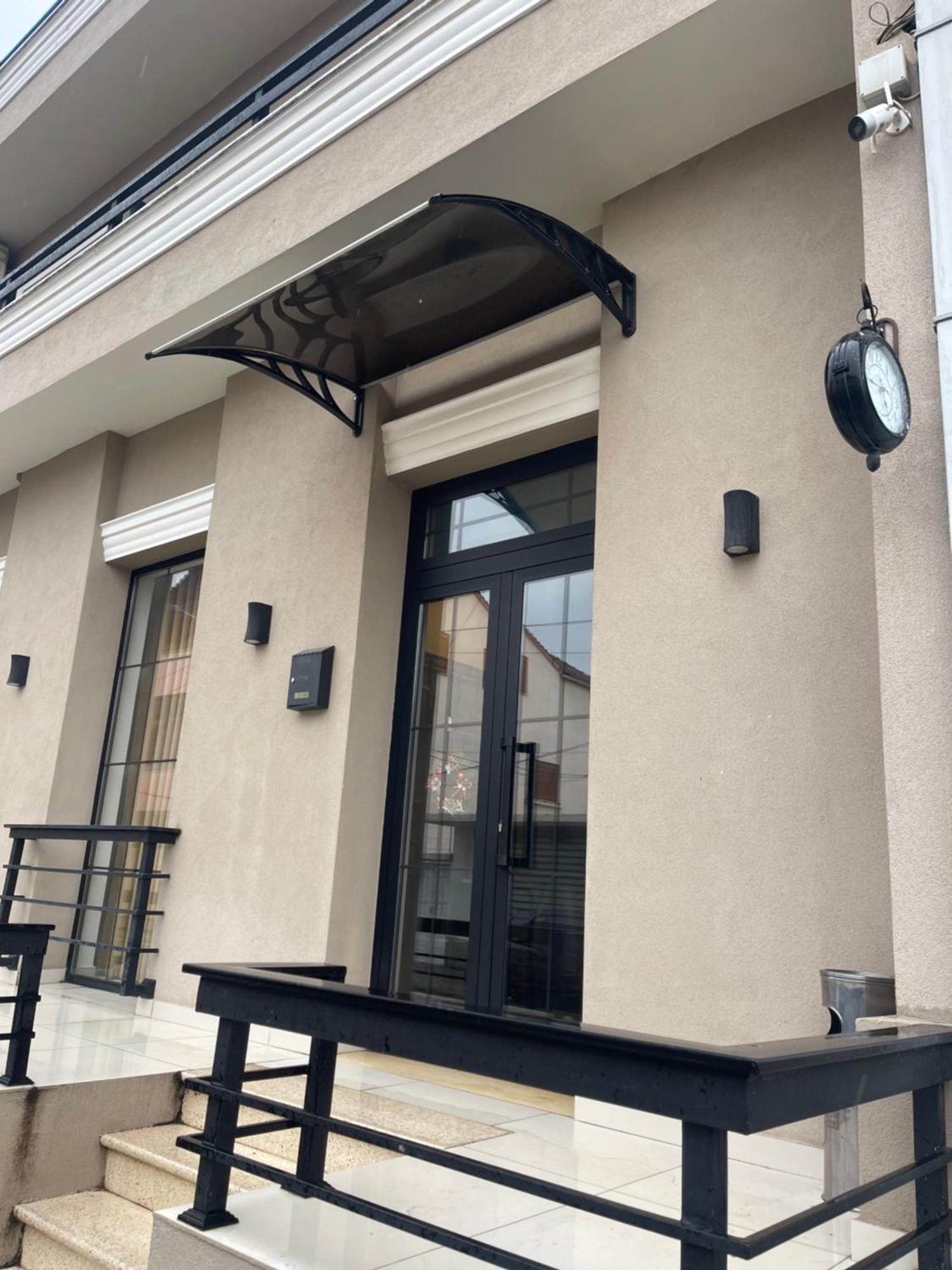 פוגרדץ Small Hotel Ora מראה חיצוני תמונה