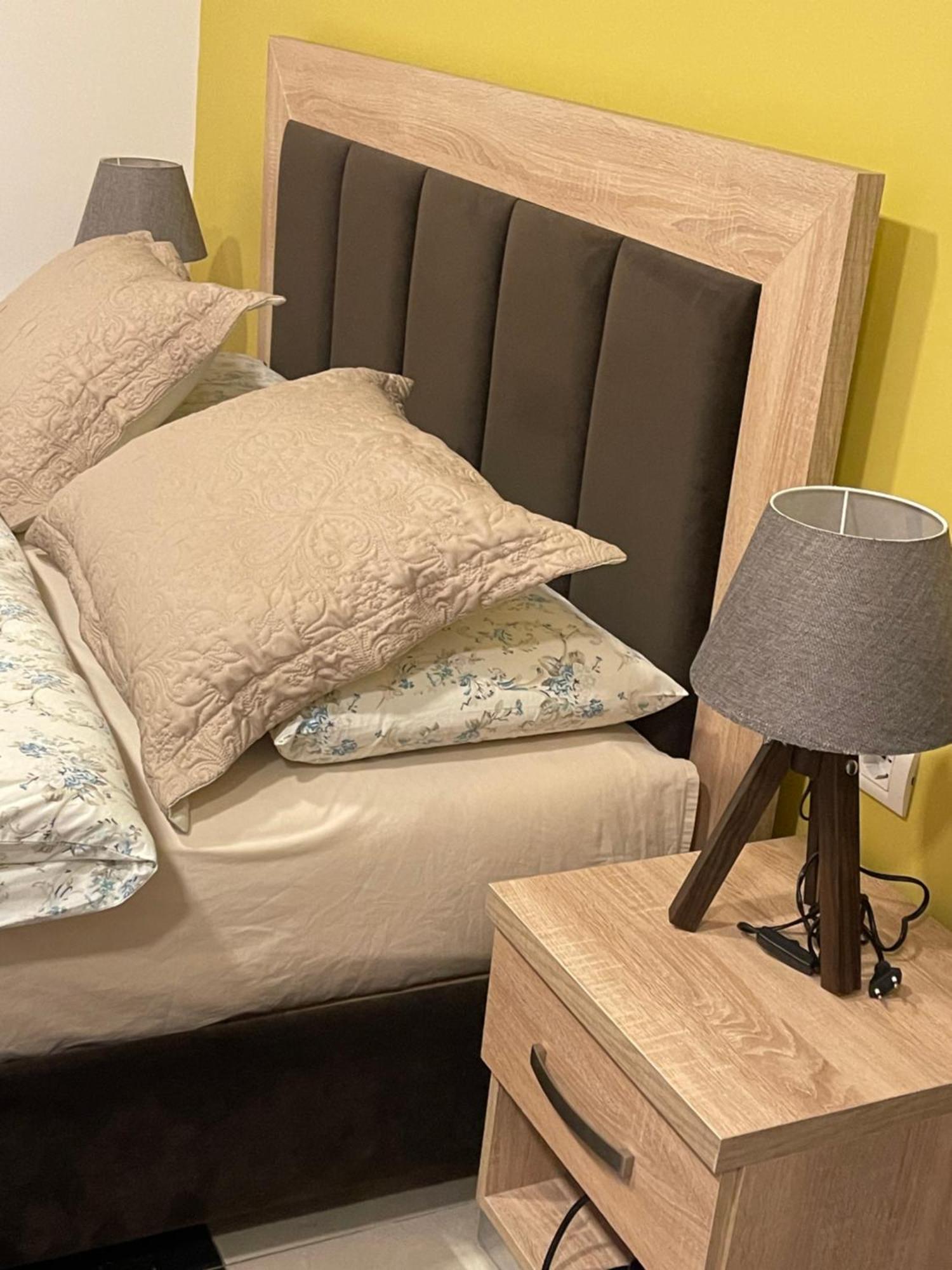 פוגרדץ Small Hotel Ora מראה חיצוני תמונה