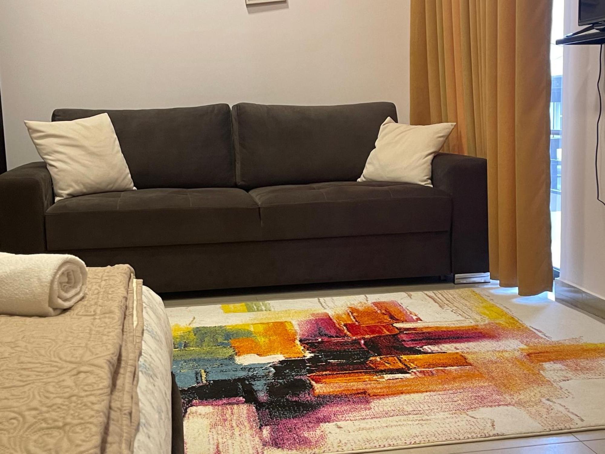 פוגרדץ Small Hotel Ora מראה חיצוני תמונה